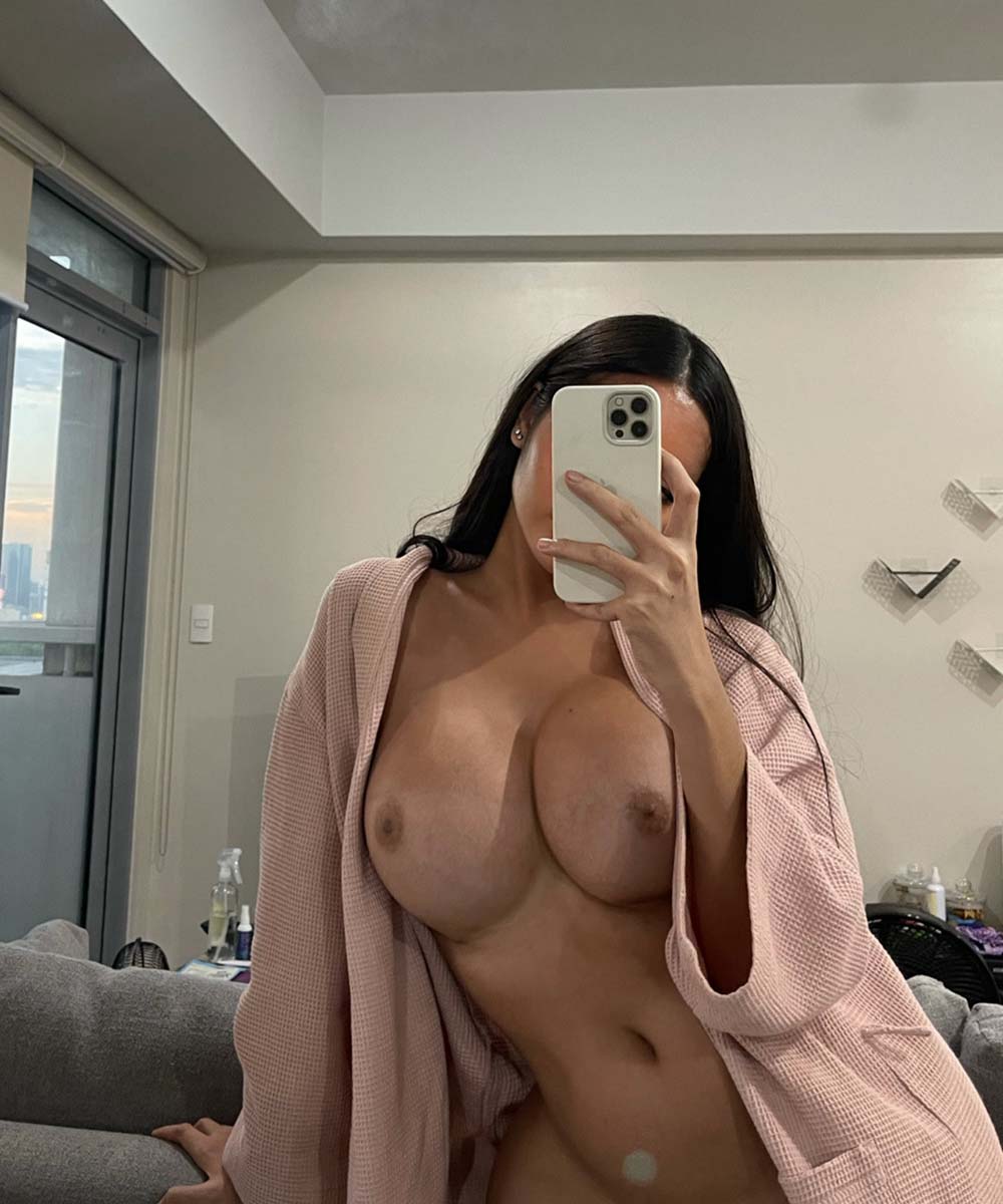 Angela Castellanos naked in Suihua